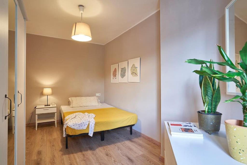 Bebarceloner Sant Andreu - 3 Bedrooms Apartment *